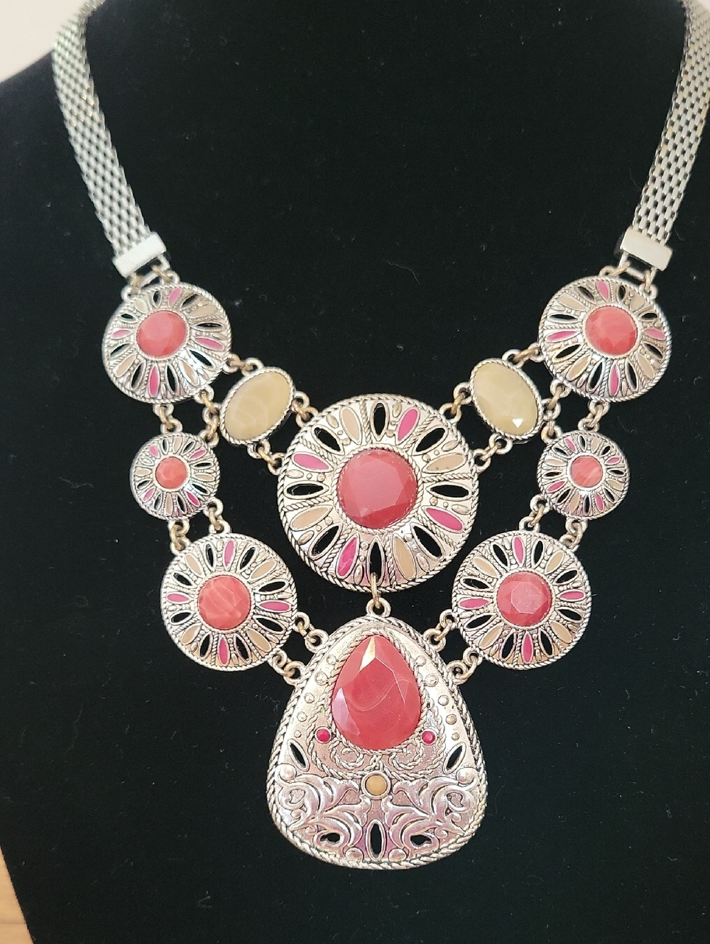 Statement Light Red & Cream Bib Silvertone Ornate Necklace 19" With 4" Extender